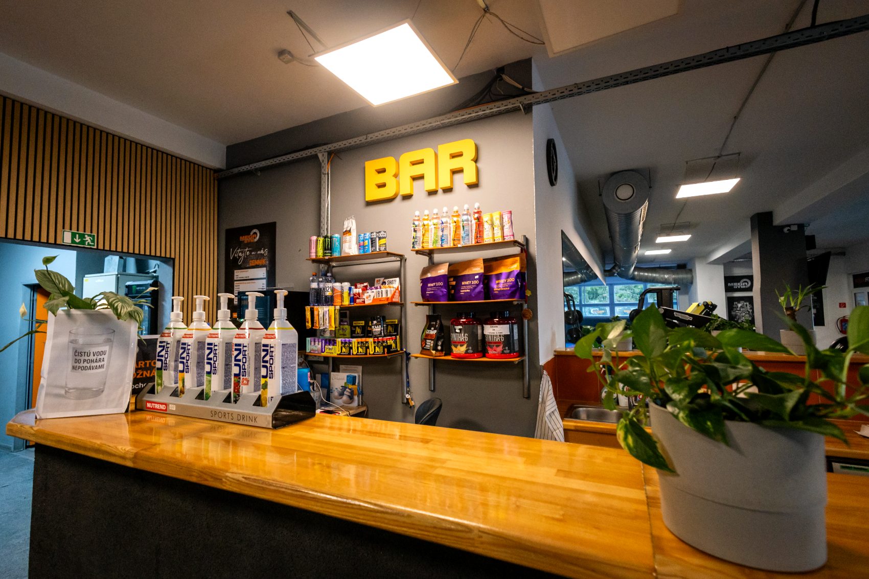 Bar